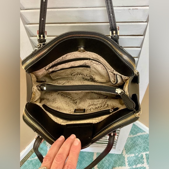 GUESS Huntley Black Cali Satchel - Picture 6 of 15